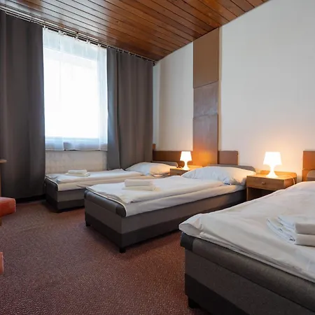 Hotel Slovakia 2*