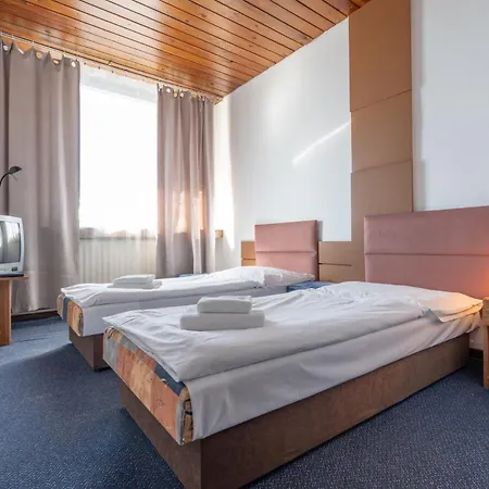 Slovakia 3* زيلينا