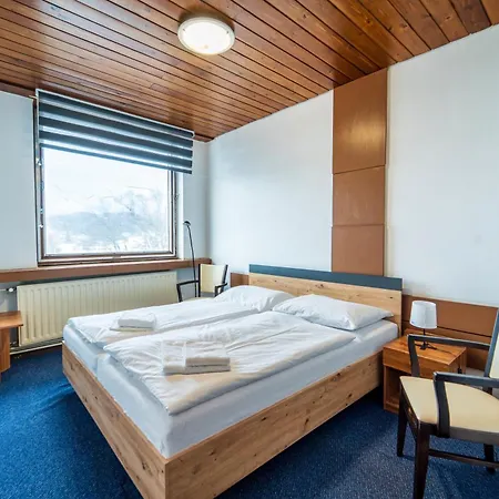 Slovakia 2*