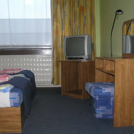 Slovakia 3*